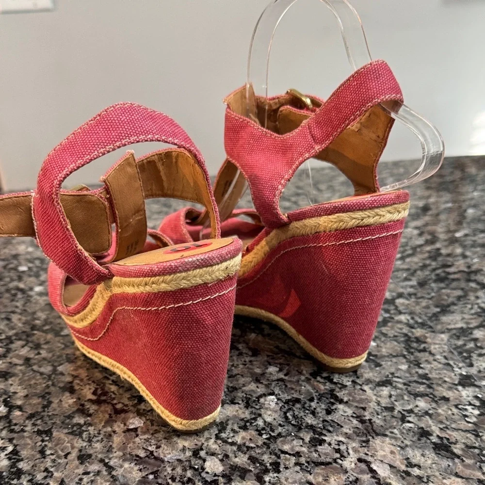 Franco Sarto red espadrilles Wedge Sandals 10